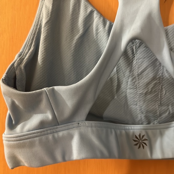Athleta Women’s Ultimate Sports Bra Activewear Athletic Baby Blue Size XS - Picture 5 of 9